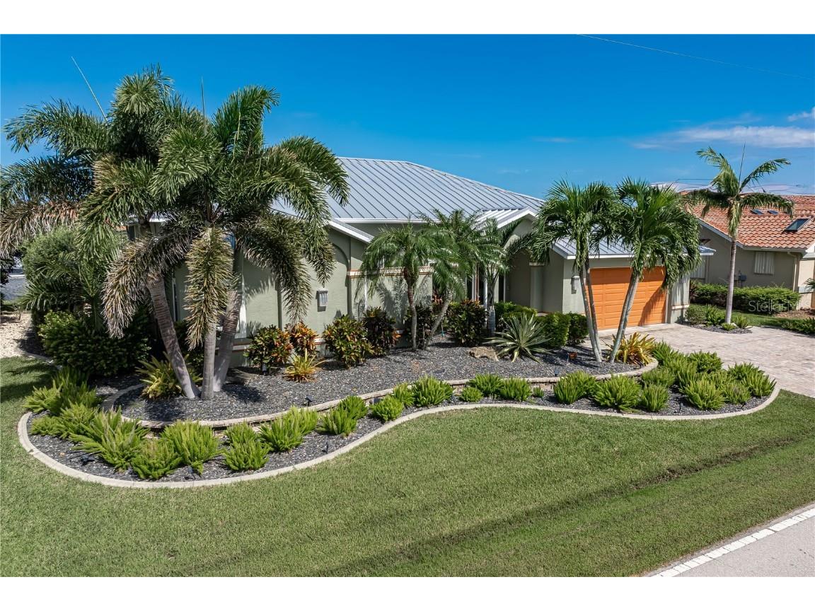 5058 La Costa Island Court Punta Gorda FL 33950 - LA COSTA ISLAND CANAL C7514888 image16