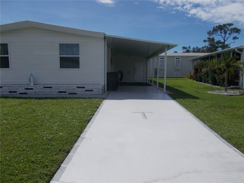 5058 Palena Boulevard North Port FL 34287 C7513477 image6