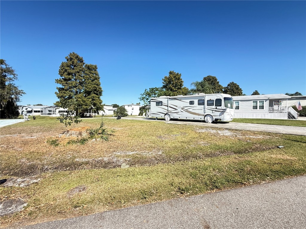 5058 Shore Line Drive Polk City FL 33868 P4935808 image3