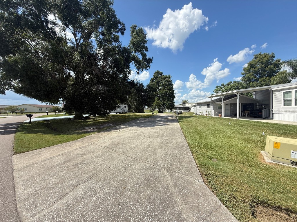 5058 Shore Line Drive Polk City FL 33868 P4935808 image8