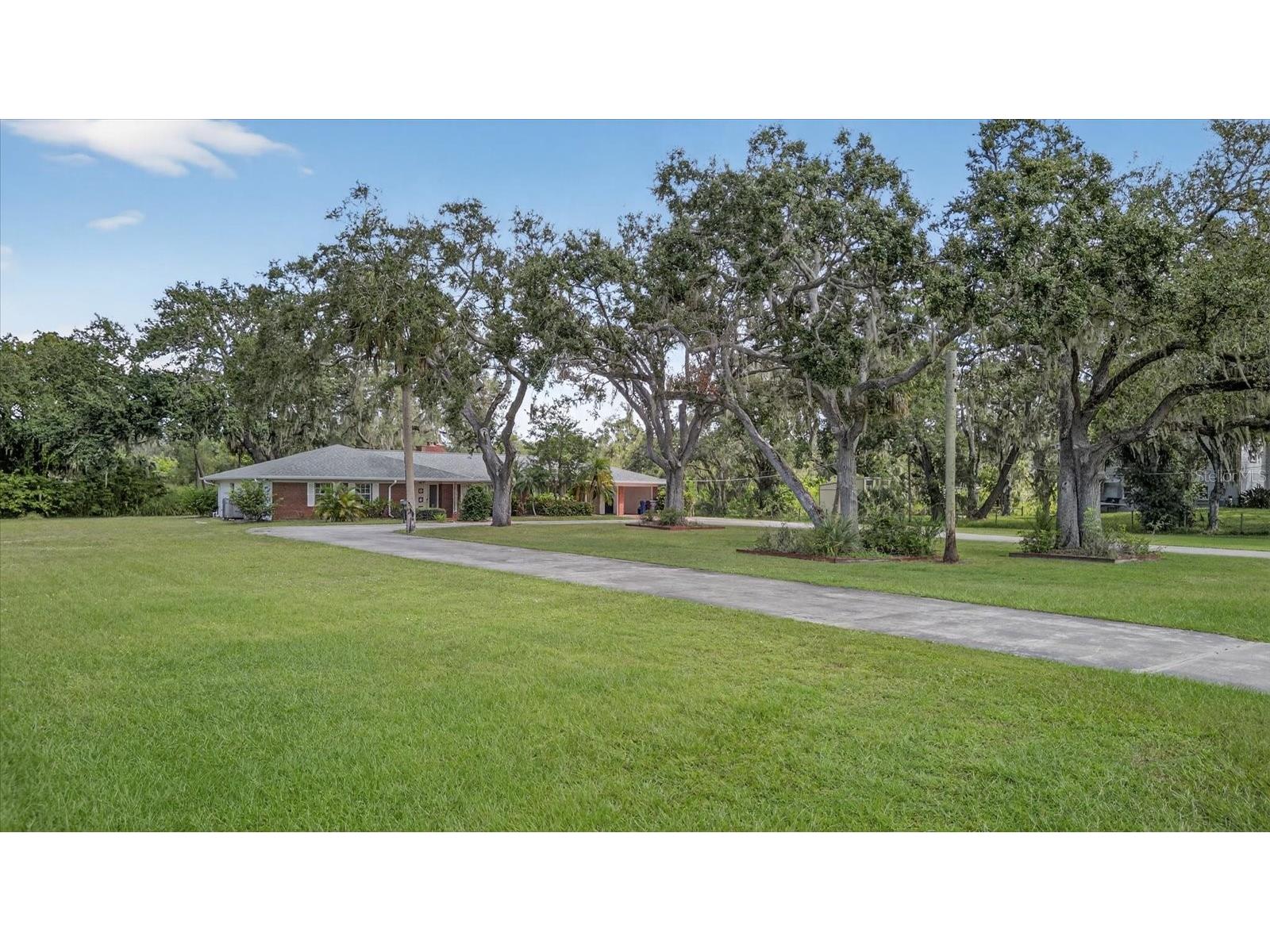506 3rd Avenue SE Ruskin FL 33570 TB8434049 image2