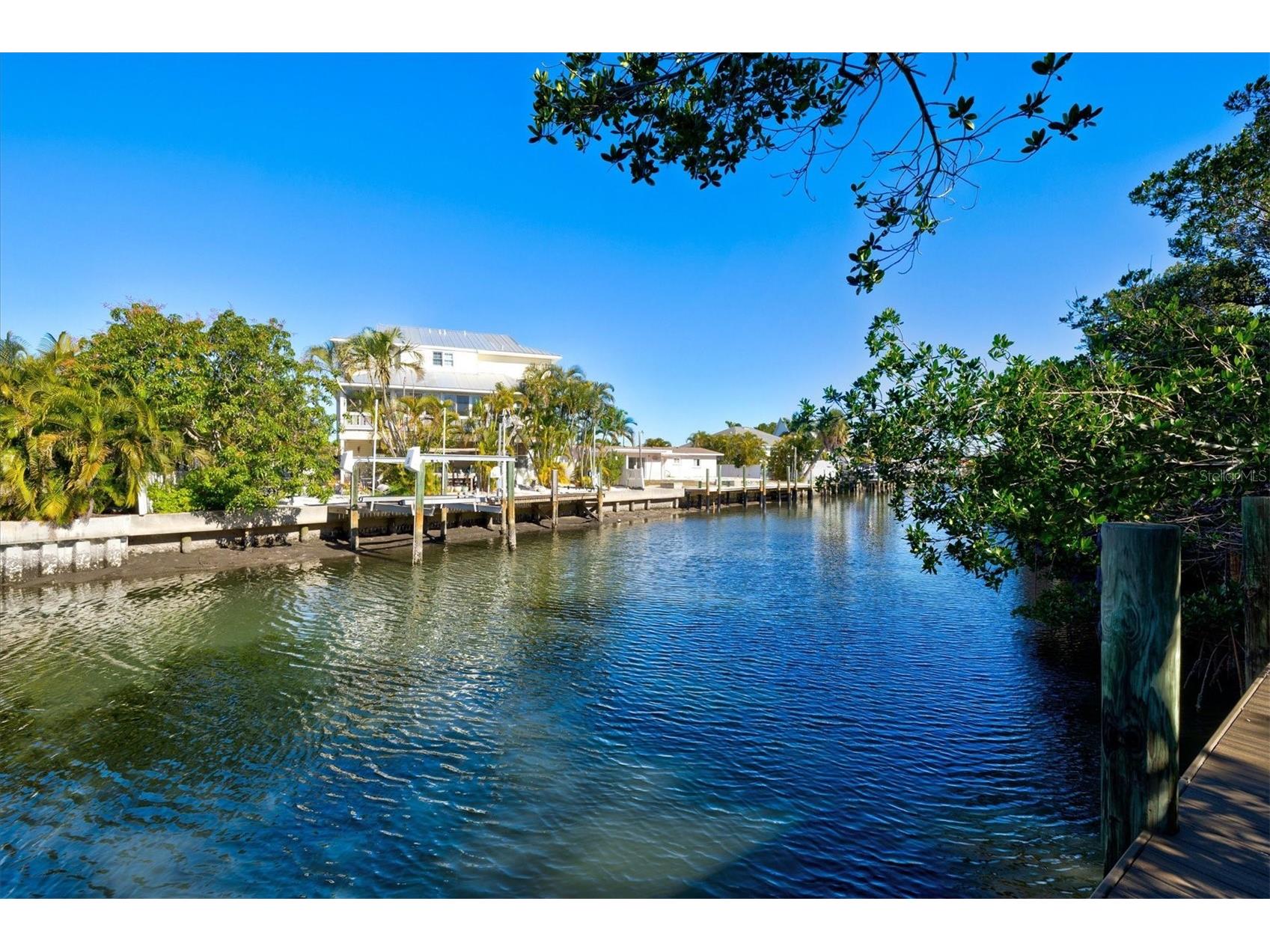 506 58th Street Holmes Beach FL 34217 A4679359 image9