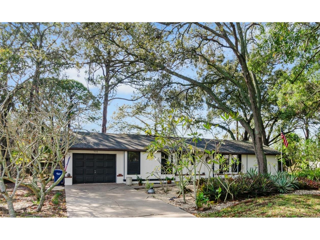 506 65th Avenue E Bradenton FL 34203 A4596410 image1