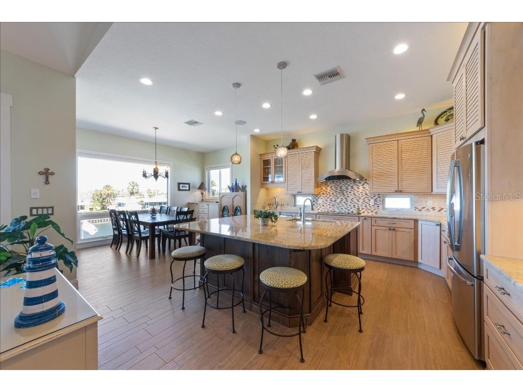 506 65th Street Holmes Beach FL 34217 TB8362062 image15