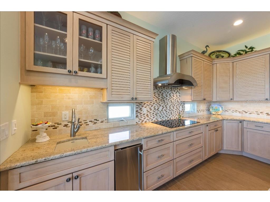 506 65th Street Holmes Beach FL 34217 TB8362062 image16