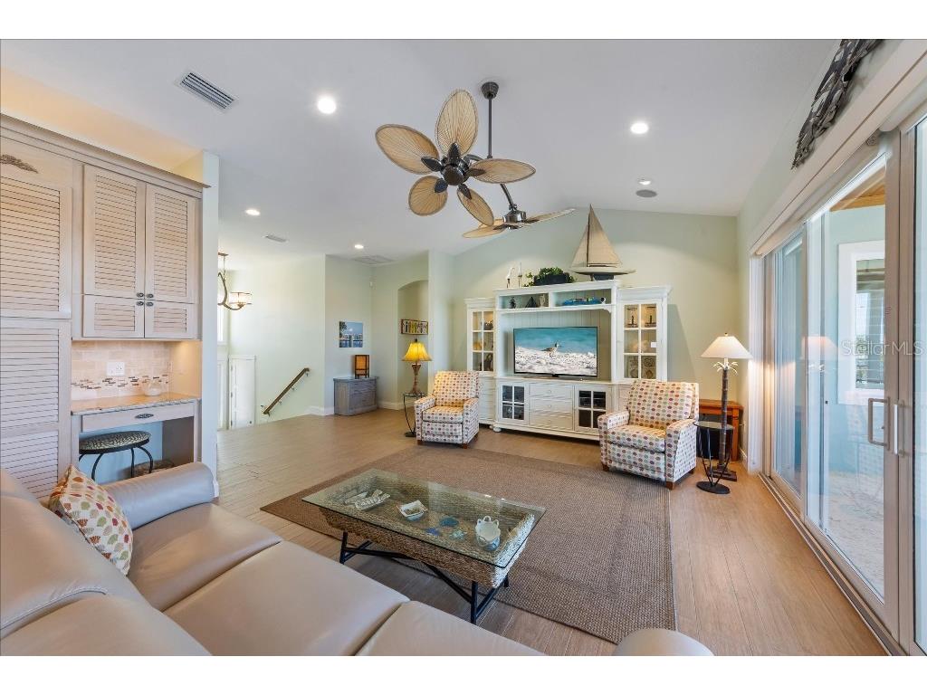 506 65th Street Holmes Beach FL 34217 TB8362062 image18