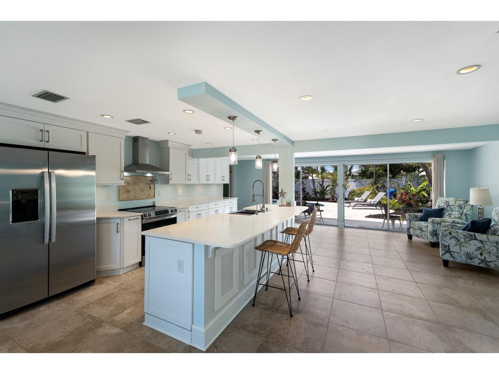 506 69th Street Holmes Beach FL 34217 A4613878 image11