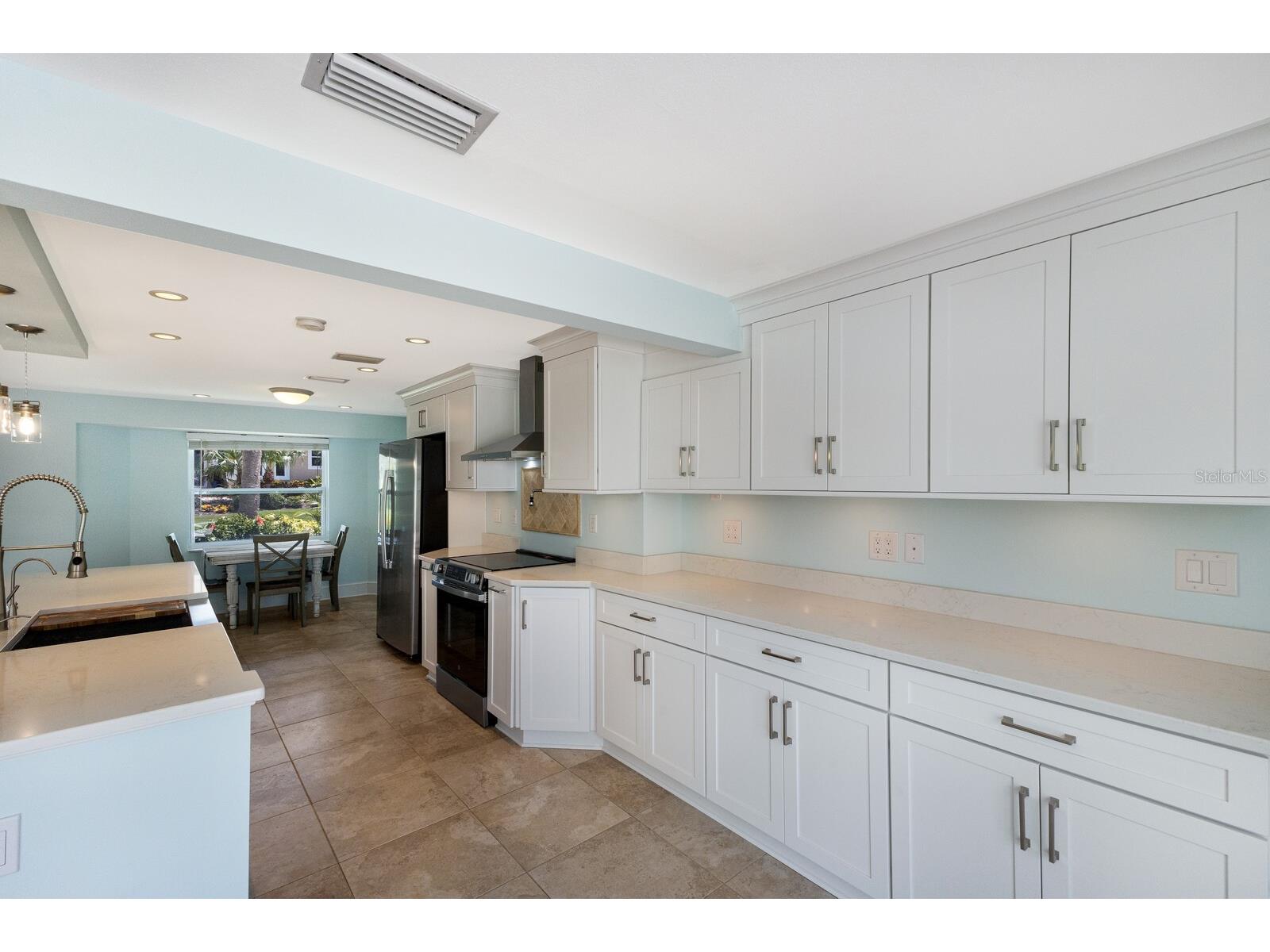 506 69th Street Holmes Beach FL 34217 A4613878 image9