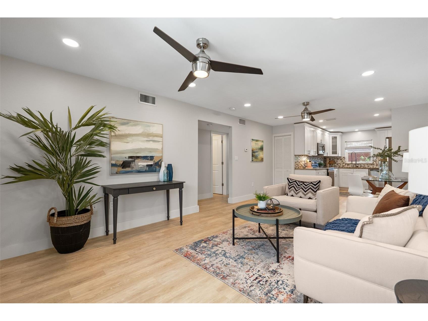 506 71st Ave #7 Saint Pete Beach FL 33706 TB8477815 image3