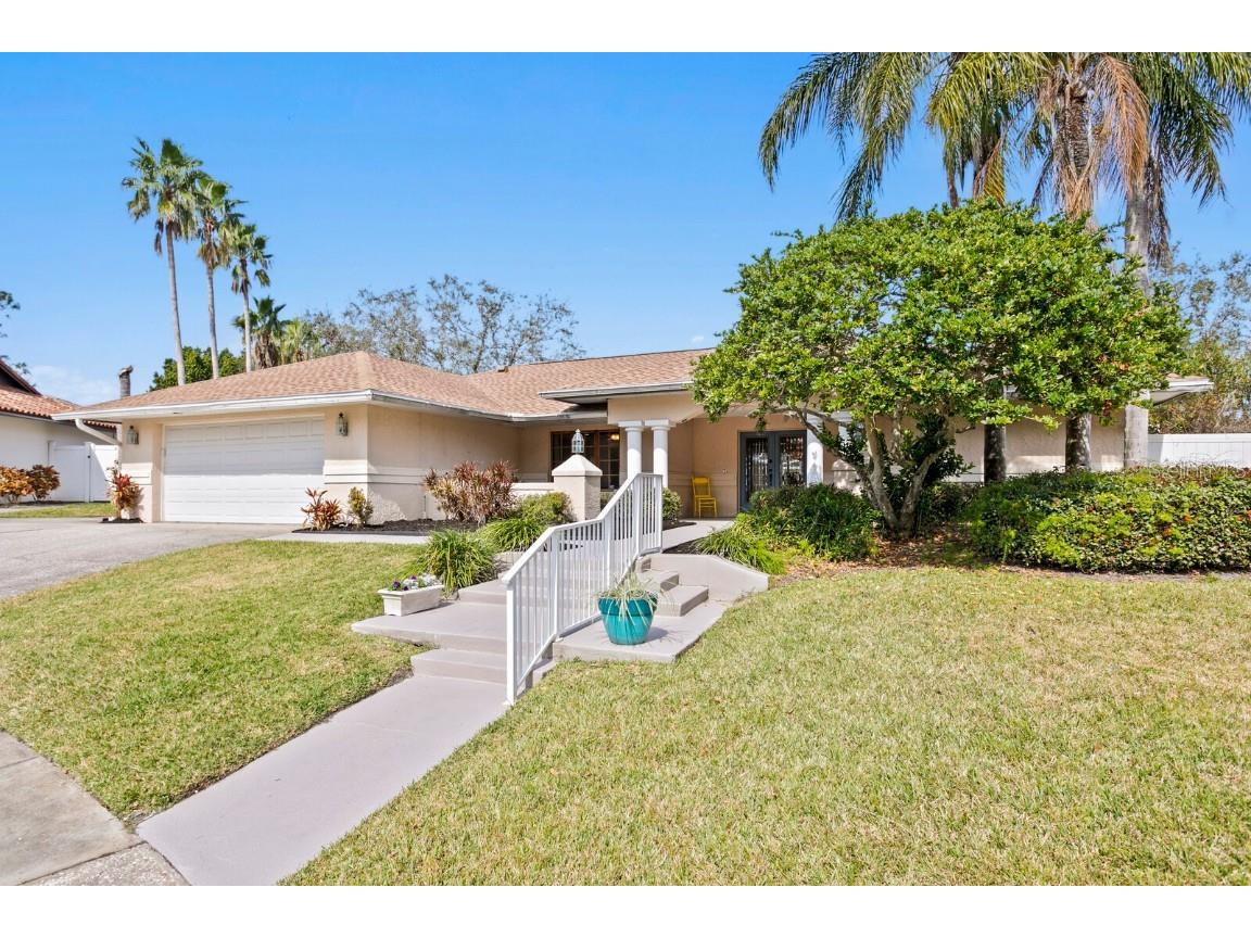 506 Crooked Pine Court Largo FL 33770 TB8344855 image1