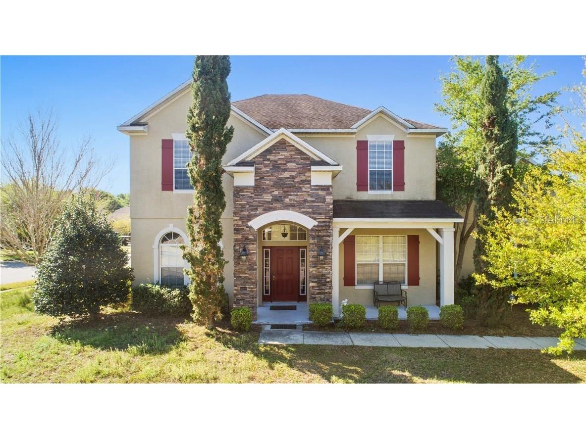 506 E Henschen Avenue Oakland FL 34787 G5067445 image1