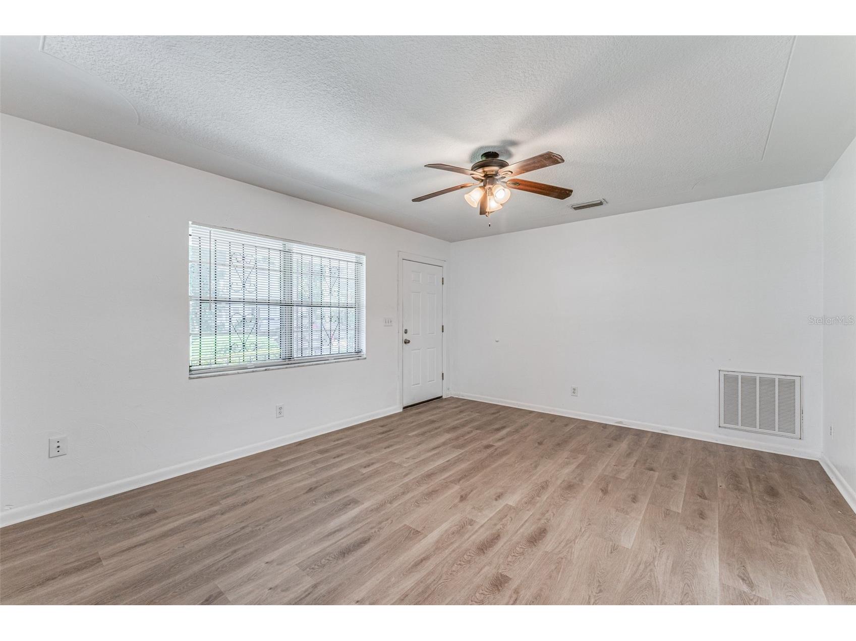 506 E Sparkman Avenue Tampa FL 33602 TB8502629 image14