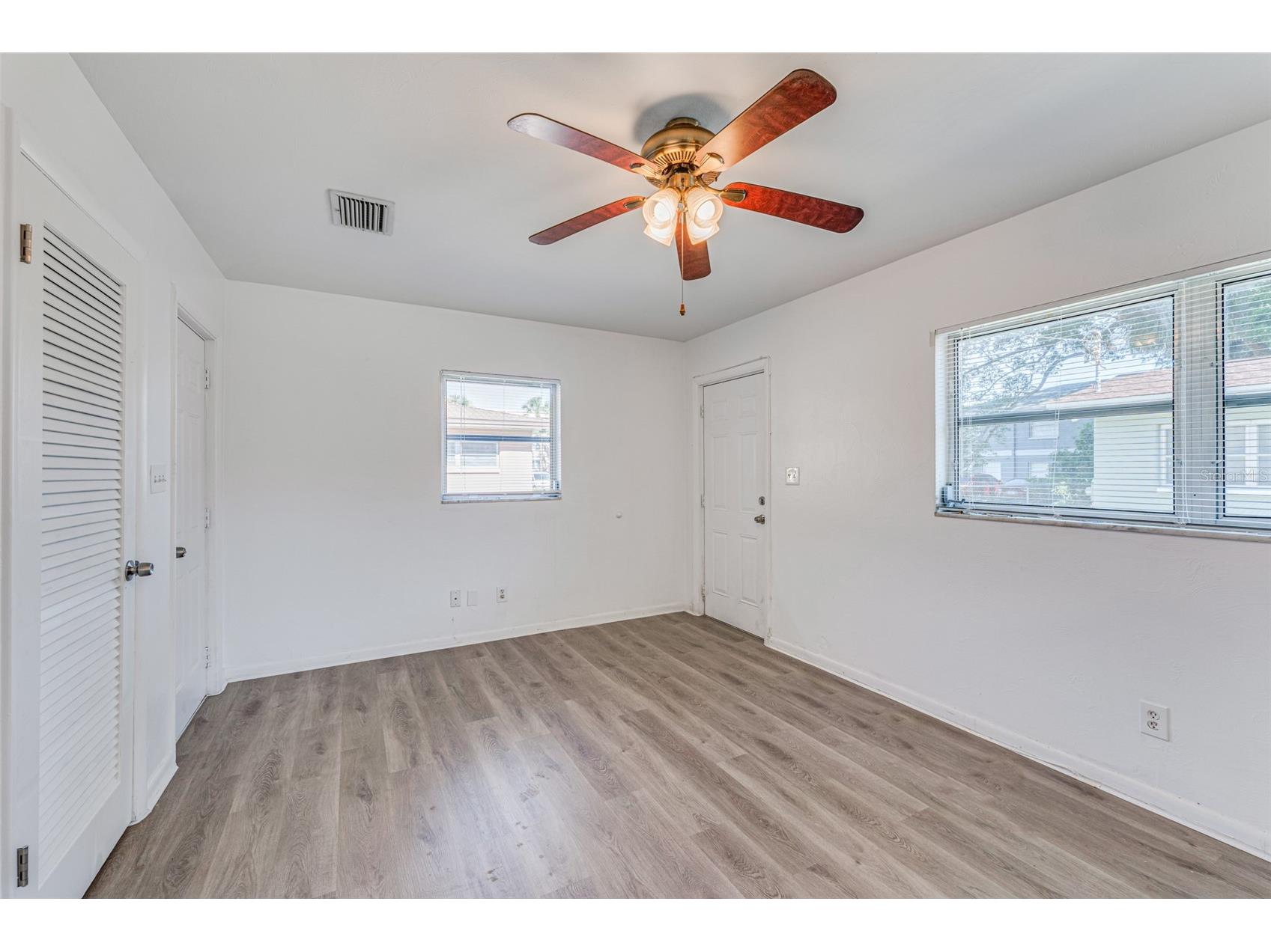 506 E Sparkman Avenue Tampa FL 33602 TB8502629 image20