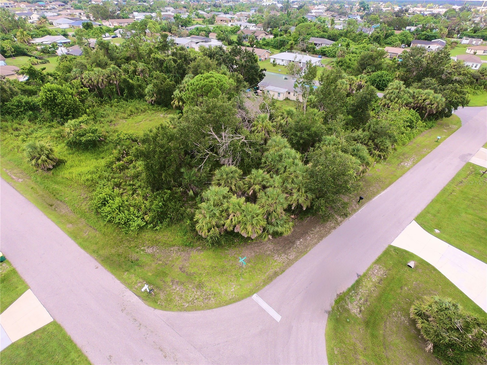 506 Fairview Avenue NW Port Charlotte FL 33952 C7523069 image4
