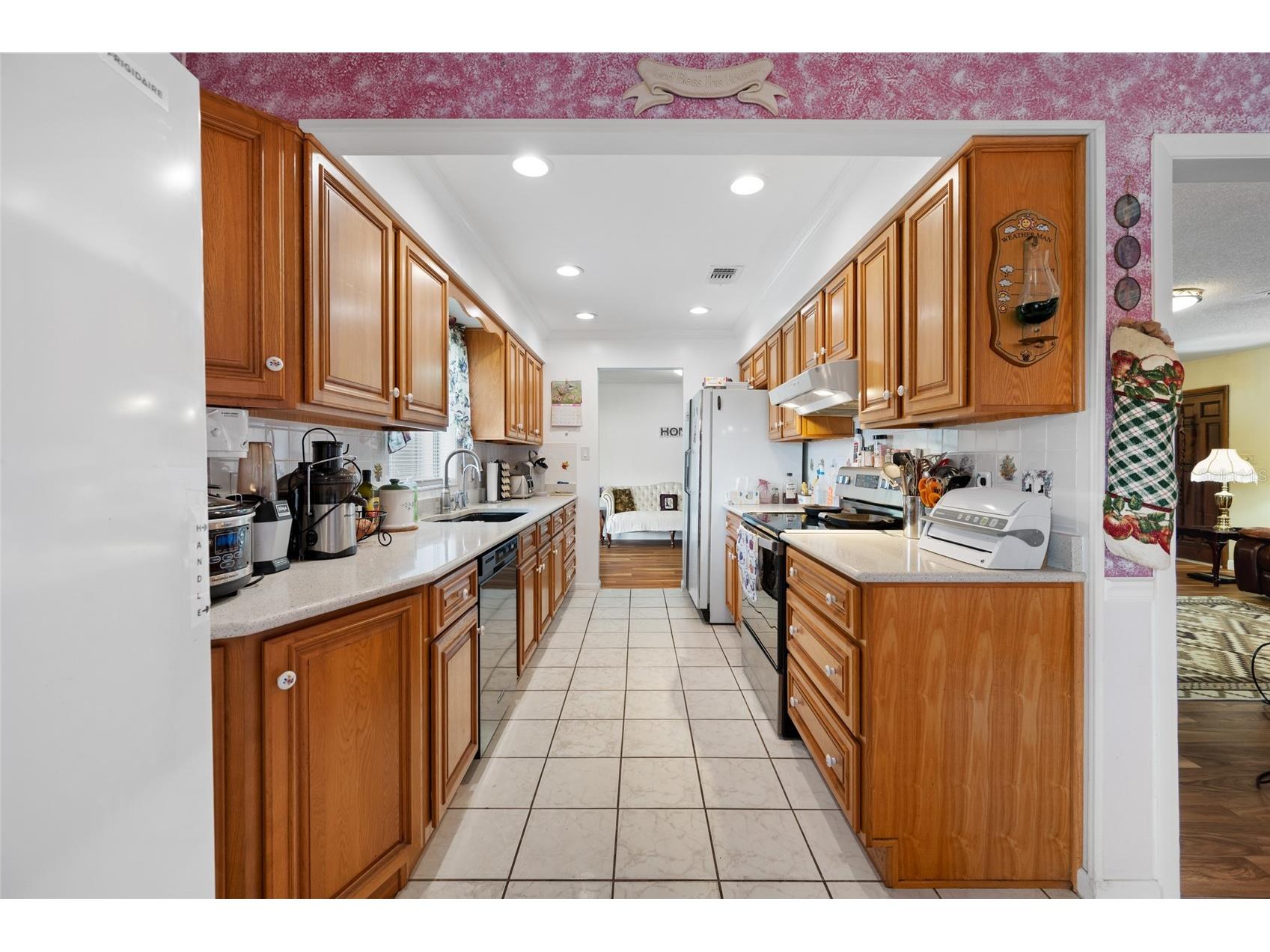 506 Gay Road Seffner FL 33584 - Lake Shangri La TB8514530 image35