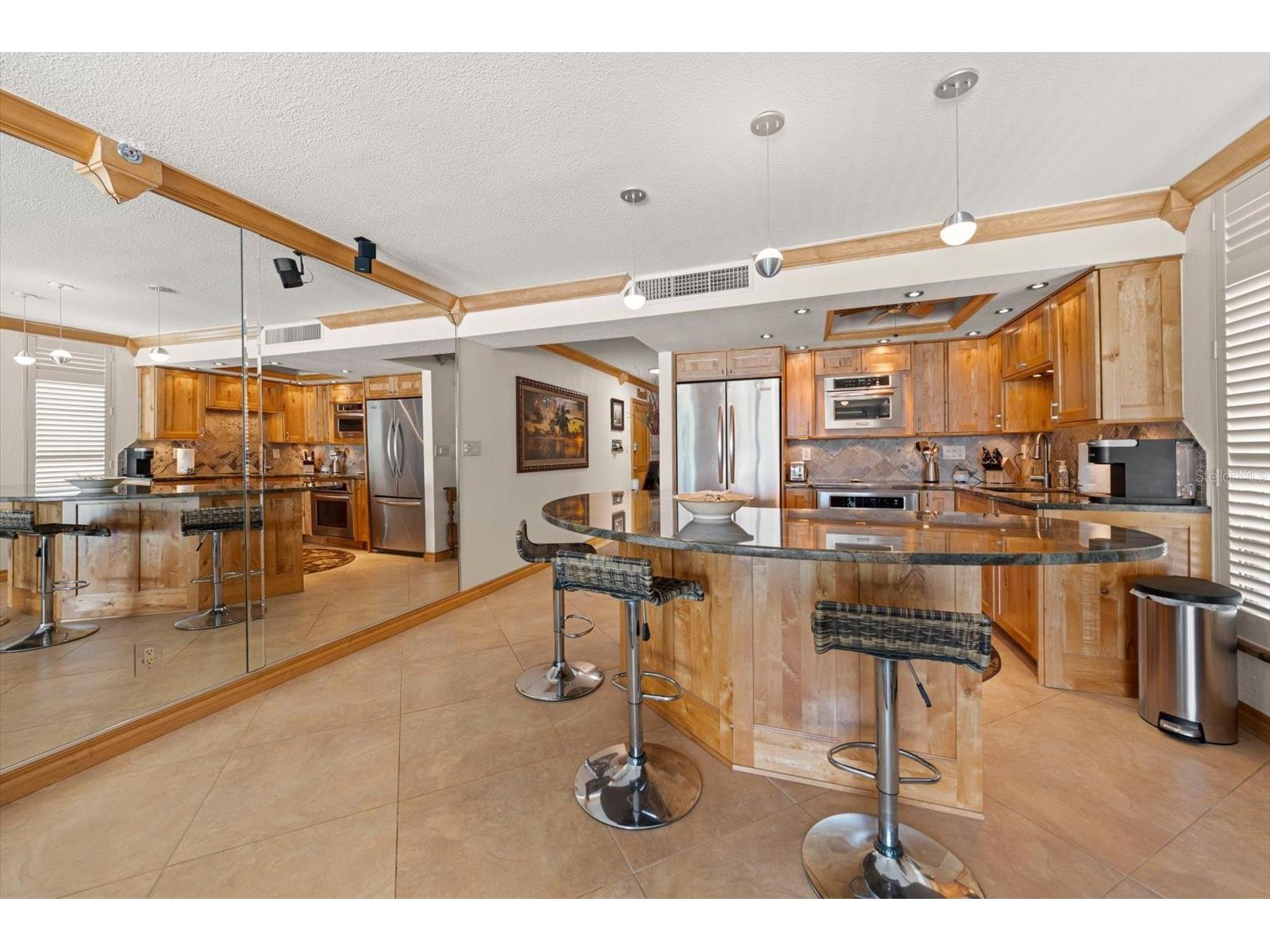 506 Gulf Boulevard #201 Indian Rocks Beach FL 33785 TB8505444 image3