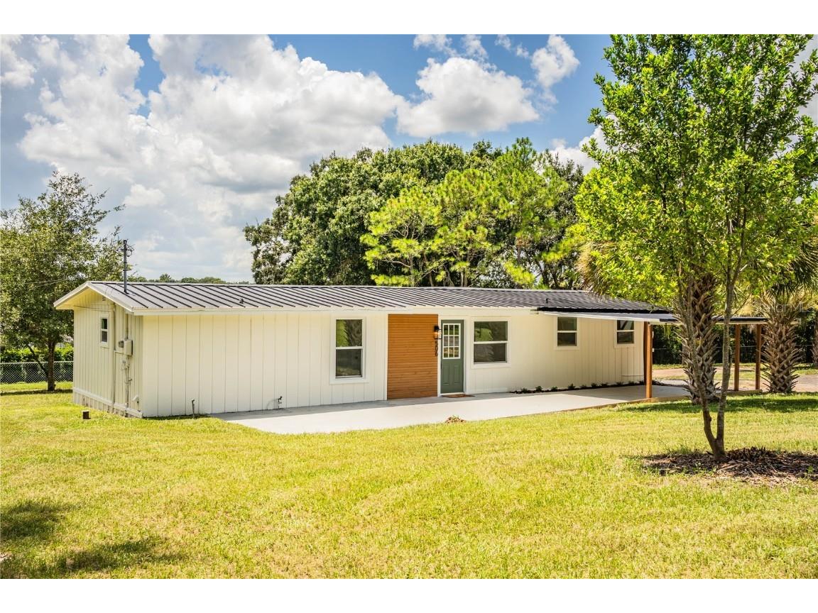 506 Lakeshore Drive Polk City FL 33868 P4926869 image1