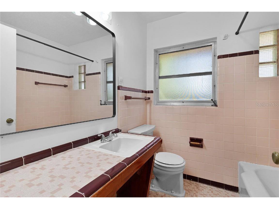 506 NE 10th Avenue #A Ocala FL 34470 OM713785 image17