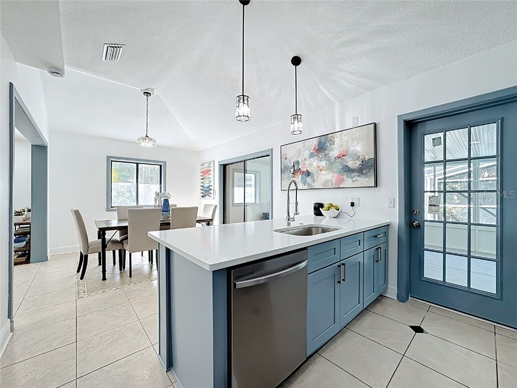 506 Oakland Ter Lake Mary FL 32746 V4945865 image5