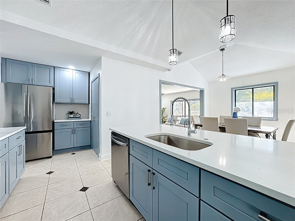 506 Oakland Ter Lake Mary FL 32746 V4945865 image8