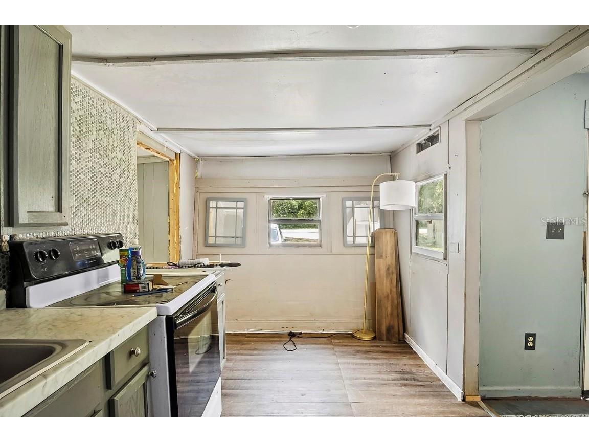 506 Roosevelt Avenue Masaryktown FL 34604 W7877555 image7