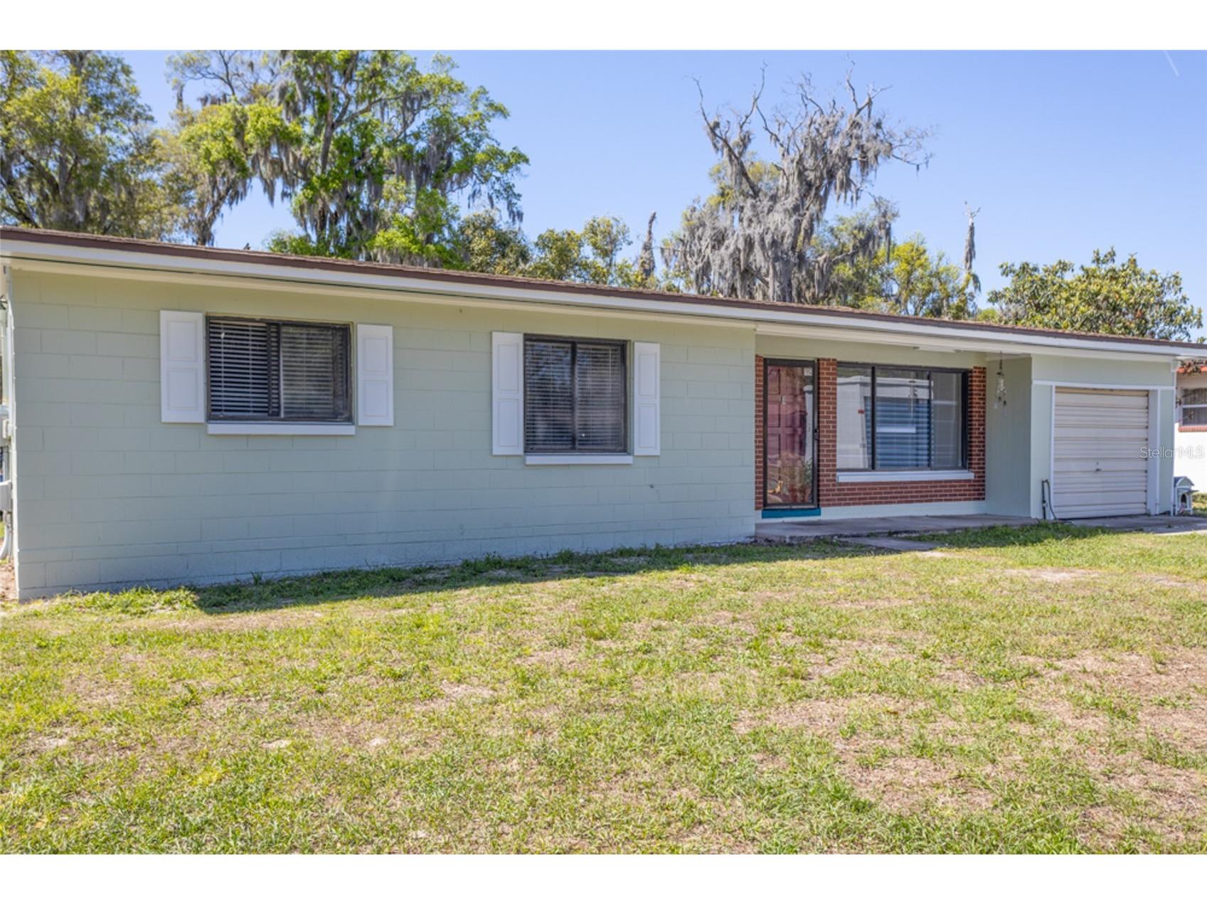 506 S Elsasser Street Deland FL 32720 V4947918 image1