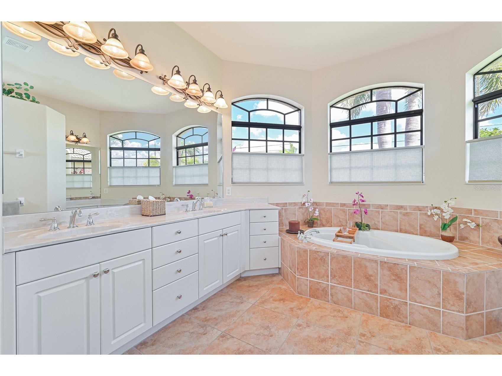506 SE 24th Street Cape Coral FL 33990 C7524401 image41