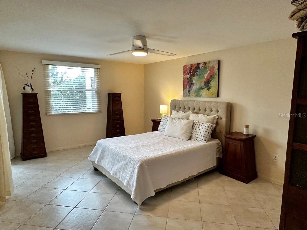 5060 Marsh Field Road #5 Sarasota FL 34235 A4677251 image6