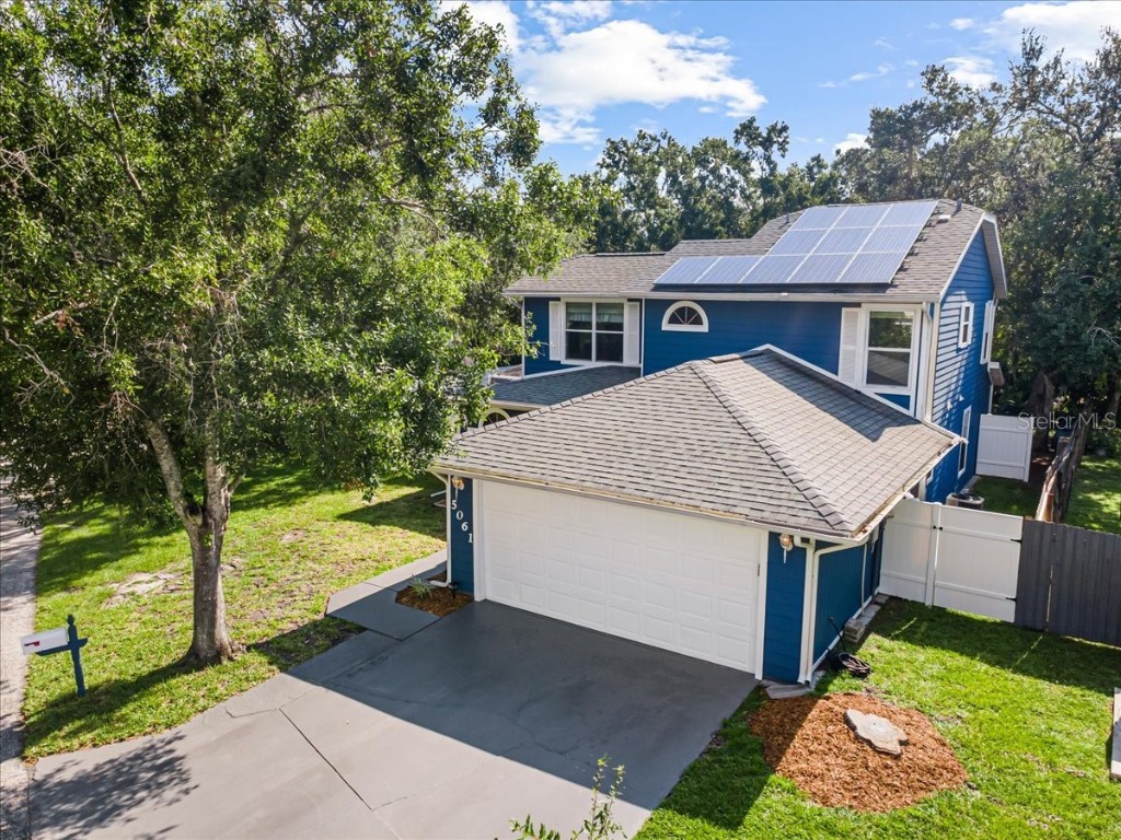 5061 82nd Way E Sarasota FL 34243 A4662882 image1