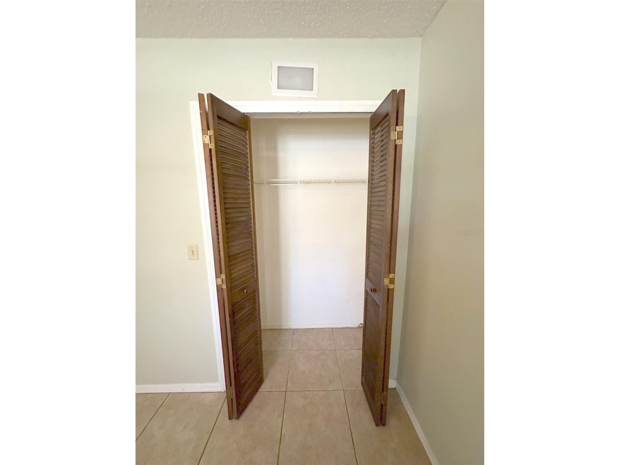 5061 Barnegat Point Road Orlando FL 32808 O6385675 image17