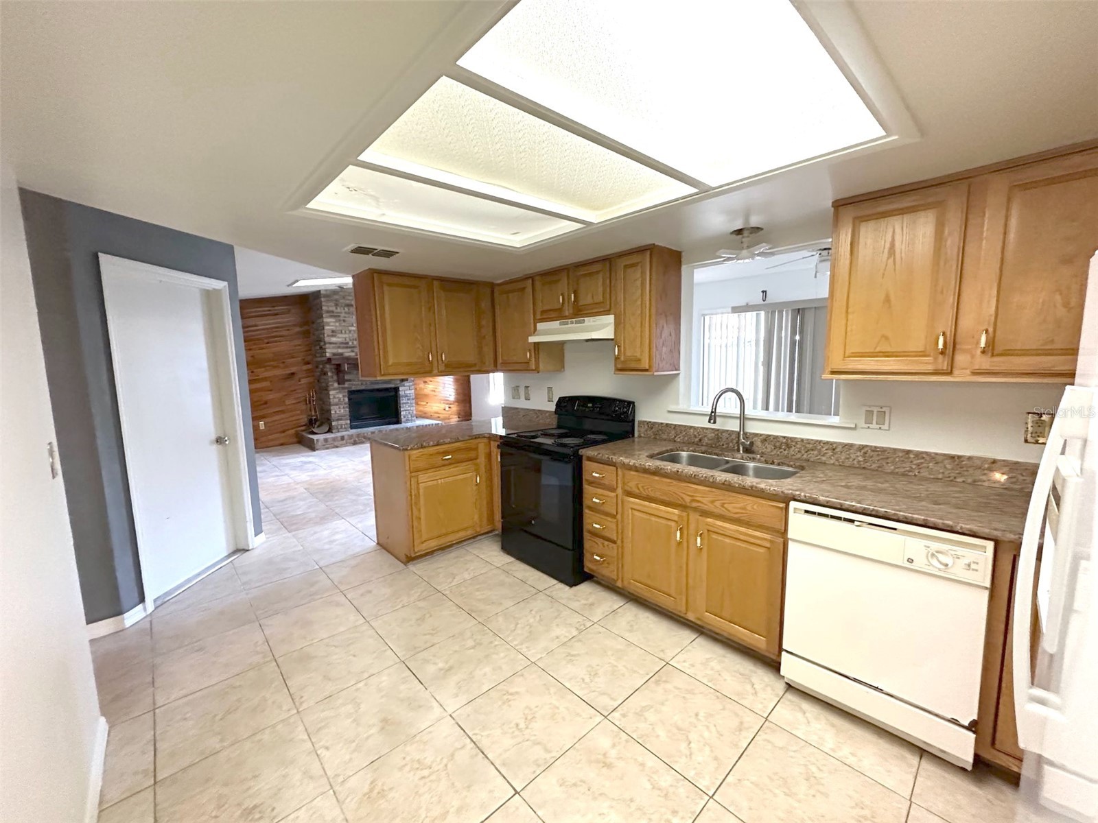 5061 Barnegat Point Road Orlando FL 32808 O6385675 image9