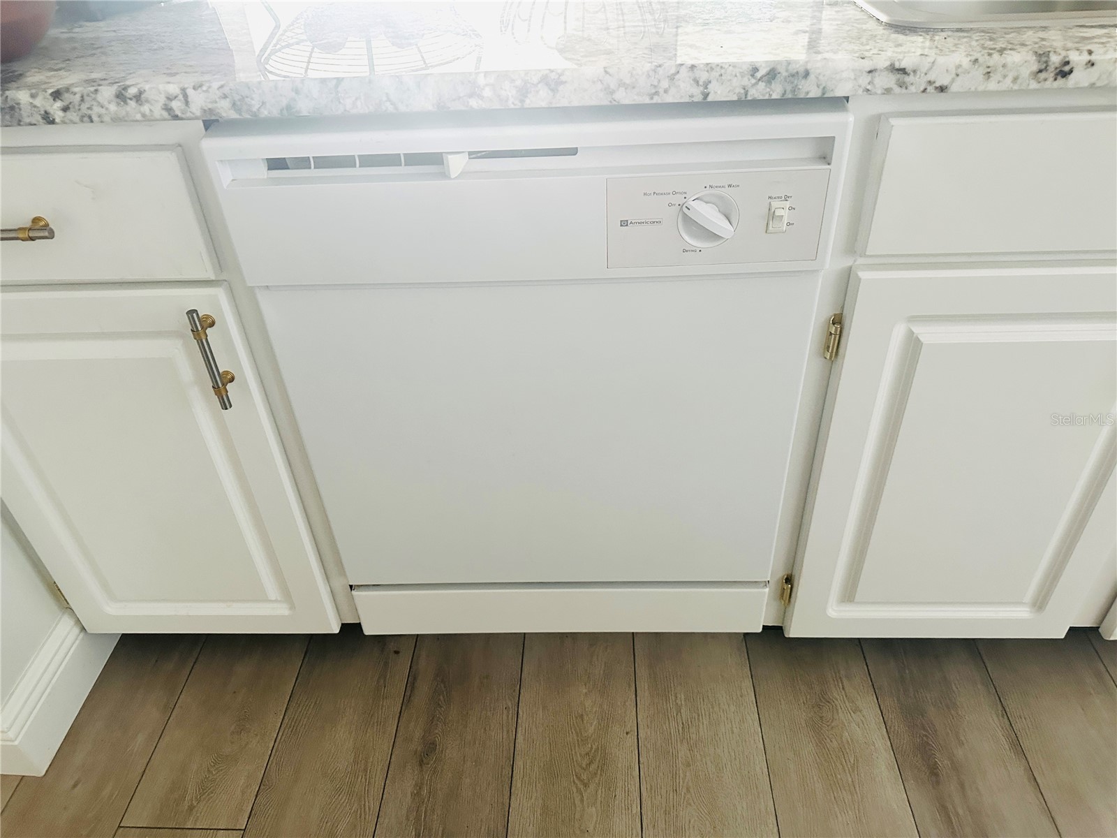 5061 Barrington Circle #1302 Sarasota FL 34234 A4684564 image12