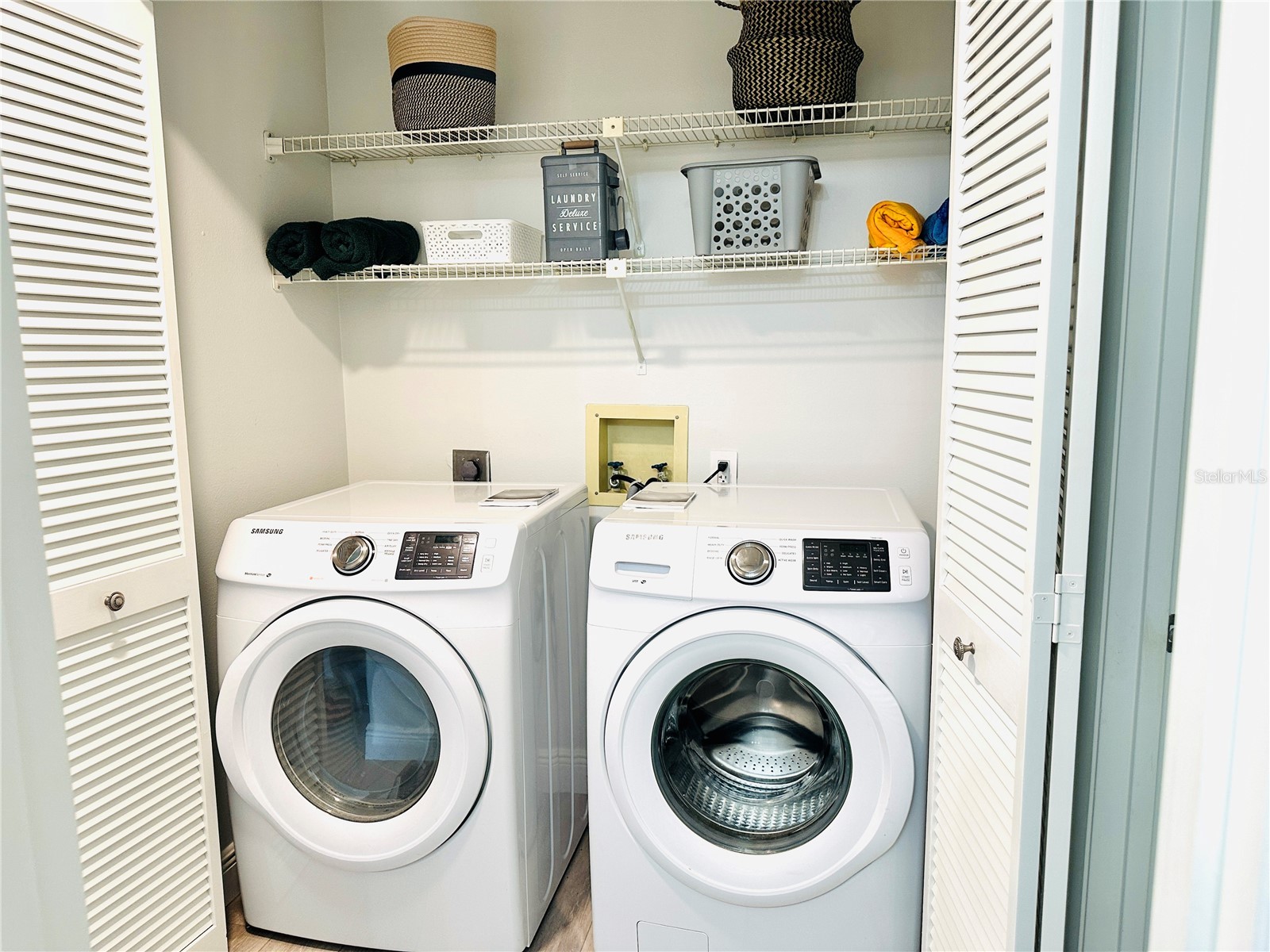 5061 Barrington Circle #1302 Sarasota FL 34234 A4684564 image19