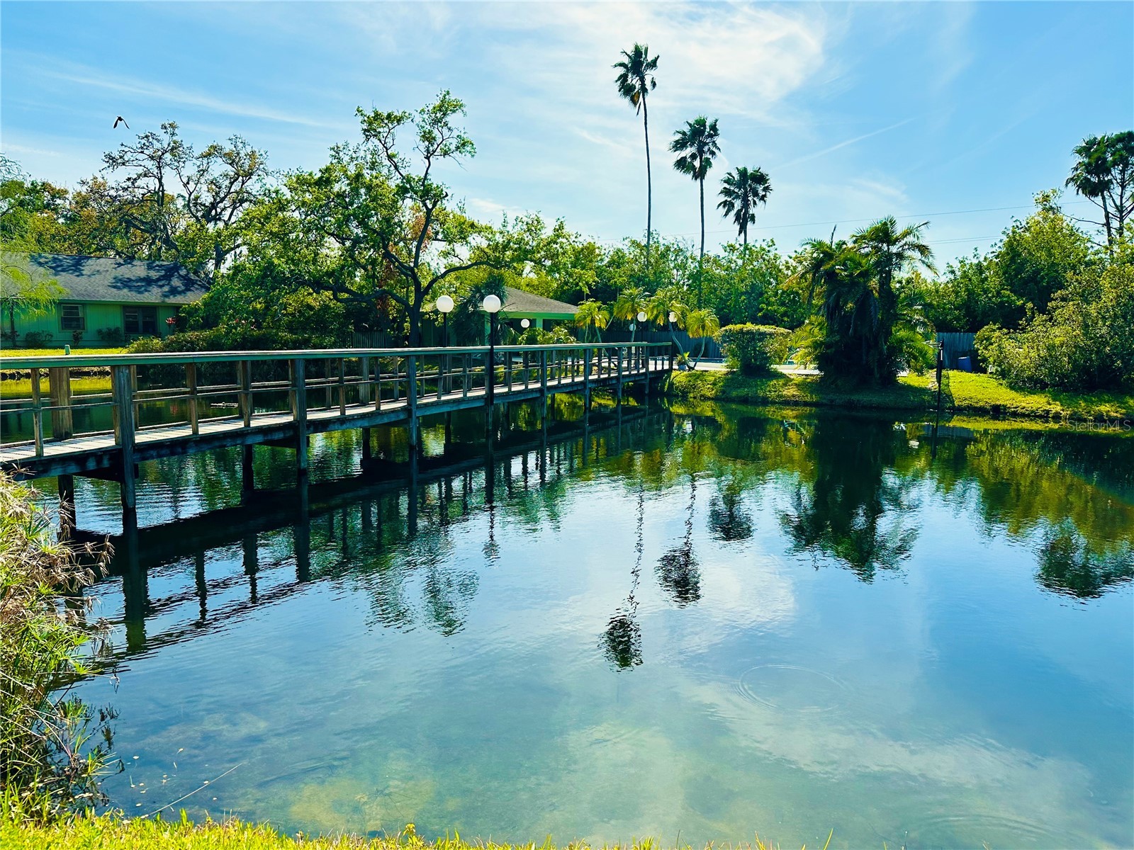 5061 Barrington Circle #1302 Sarasota FL 34234 A4684564 image42