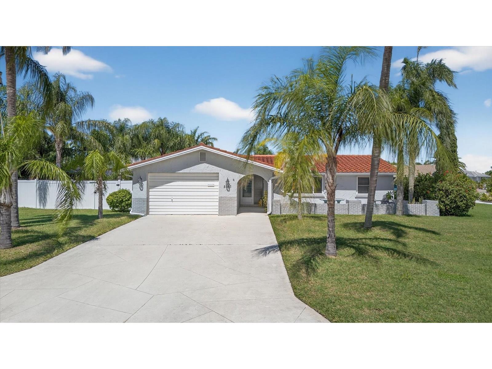 5061 Ensign Loop New Port Richey FL 34652 W7879400 image12