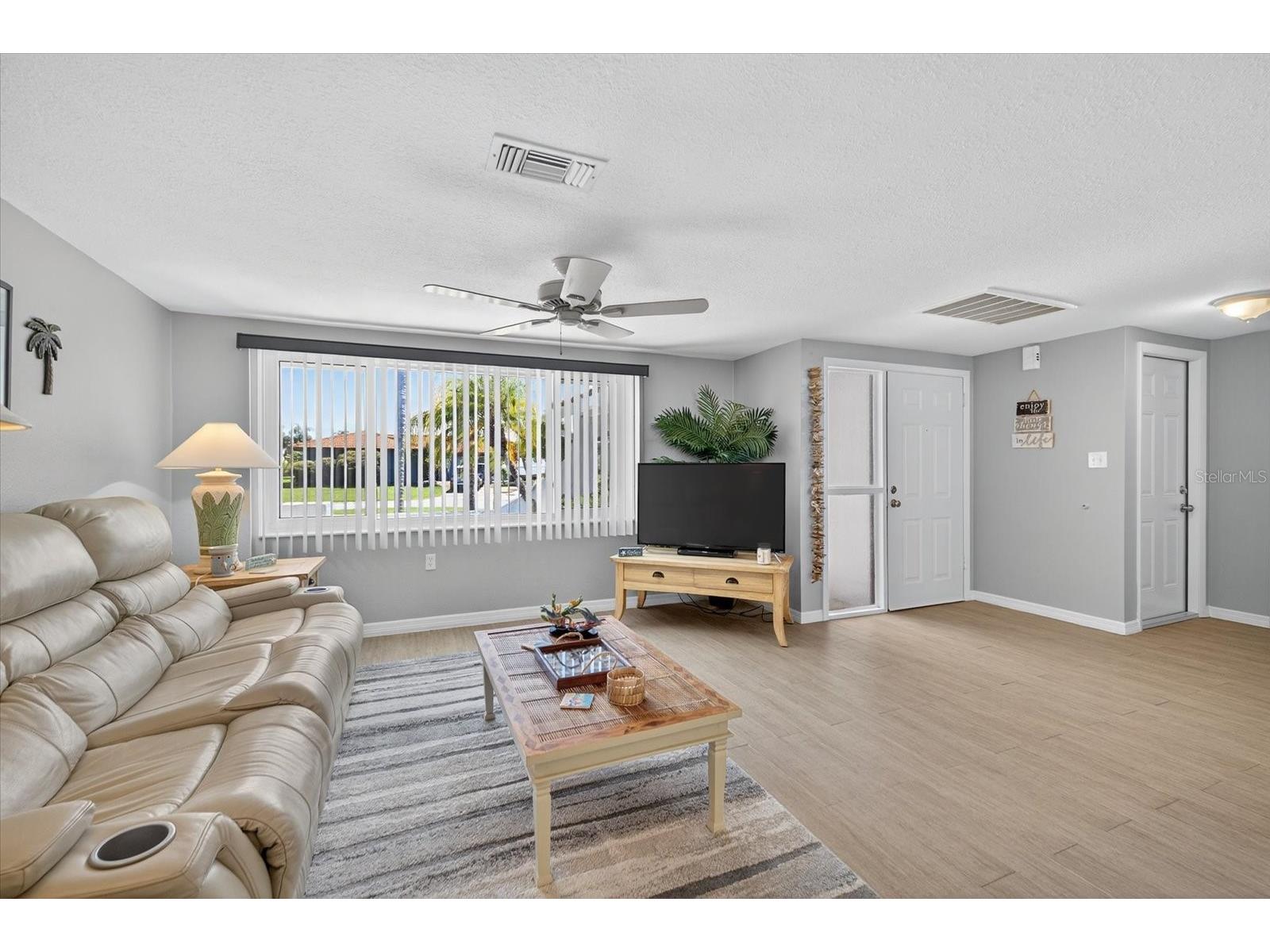 5061 Ensign Loop New Port Richey FL 34652 W7879400 image23