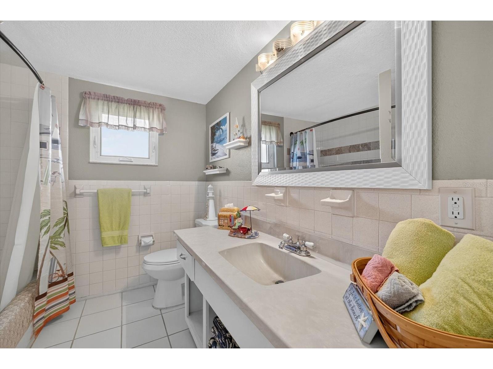 5061 Ensign Loop New Port Richey FL 34652 W7879400 image37