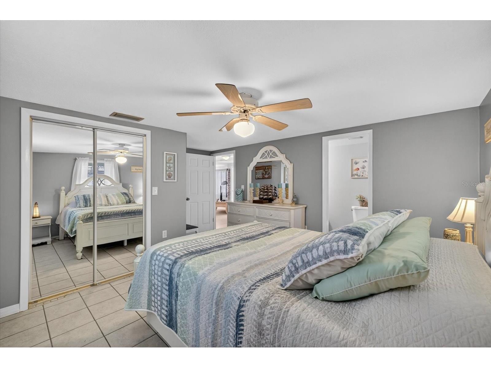 5061 Ensign Loop New Port Richey FL 34652 W7879400 image4