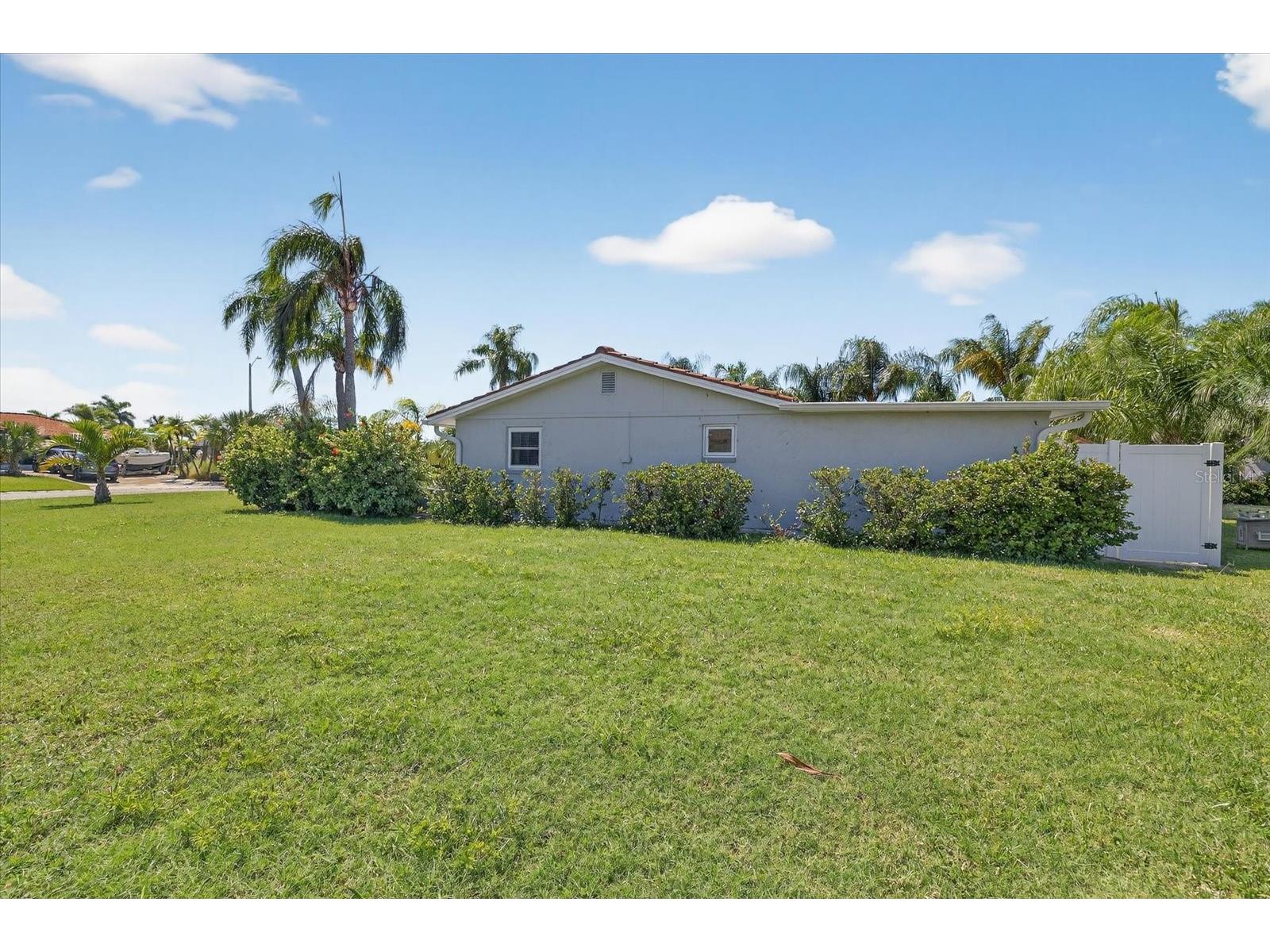 5061 Ensign Loop New Port Richey FL 34652 W7879400 image54