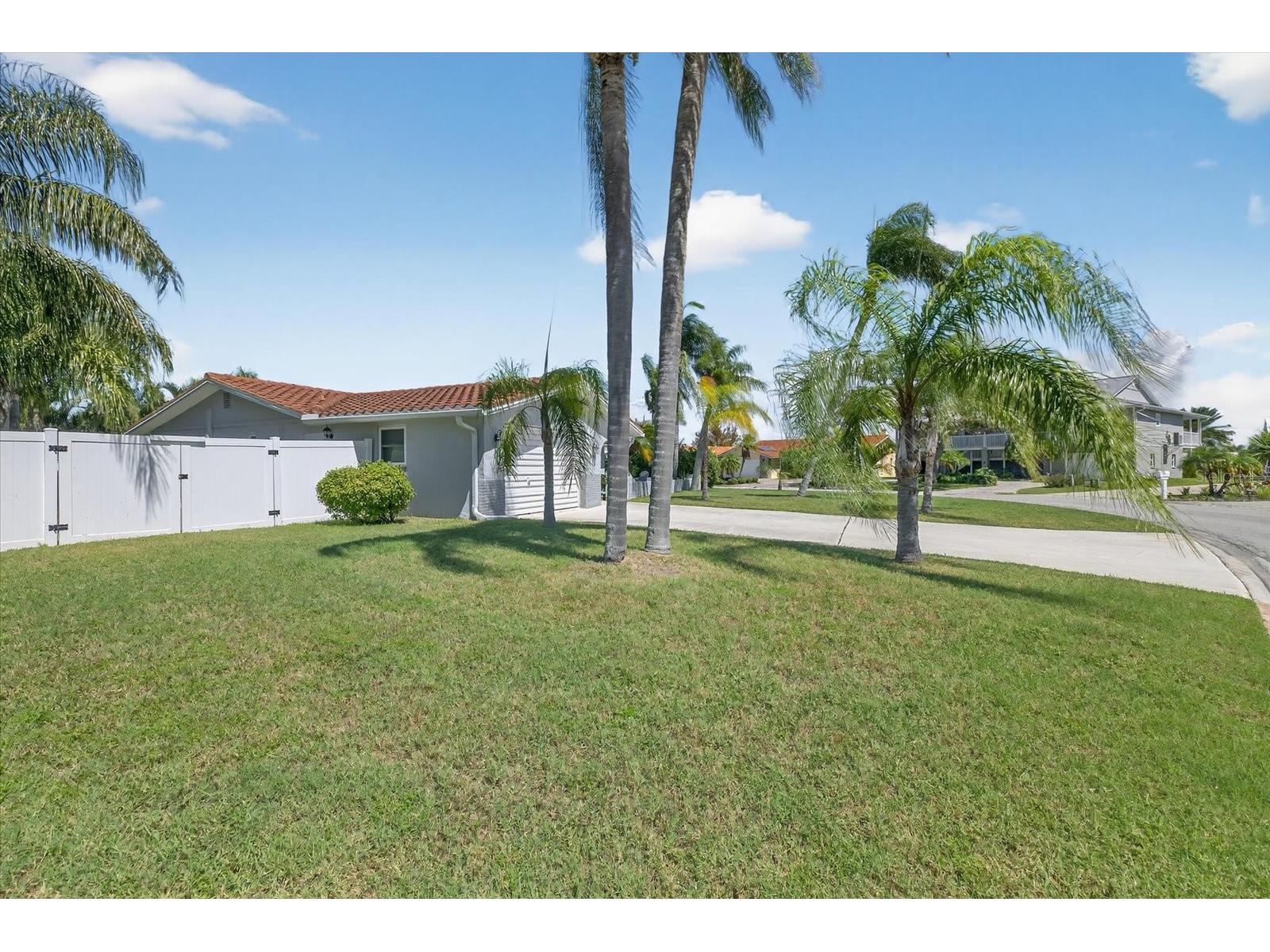 5061 Ensign Loop New Port Richey FL 34652 W7879400 image55