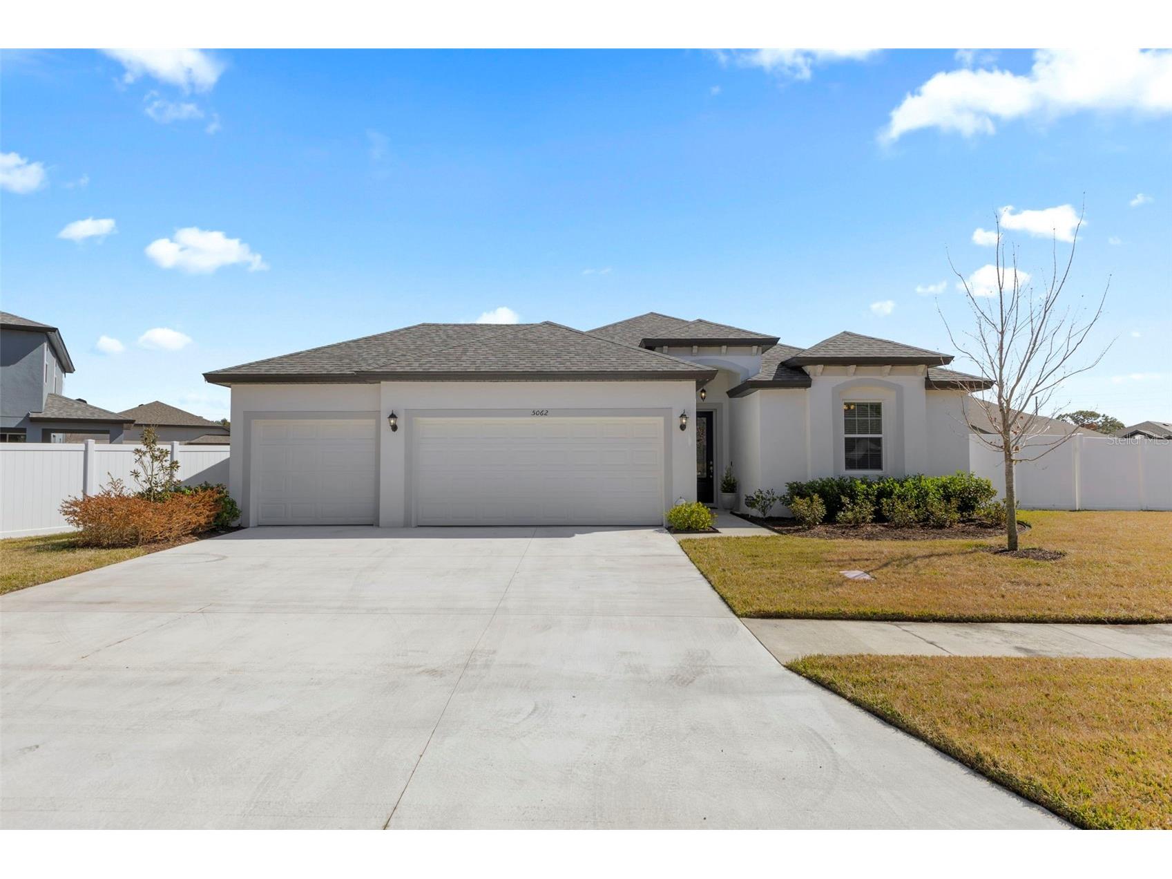 5062 Emerald Acres Way Zephyrhills FL 33541 L4959247 image1