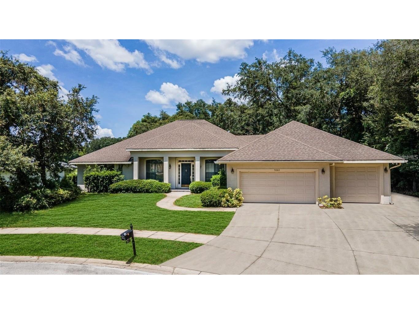 5062 Greenbriar Trail Mount Dora FL 32757 O6195778 image1