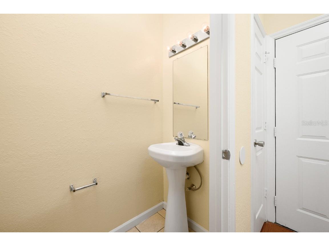 5062 NW 44th Lane #102 Gainesville FL 32606 GC530660 image18