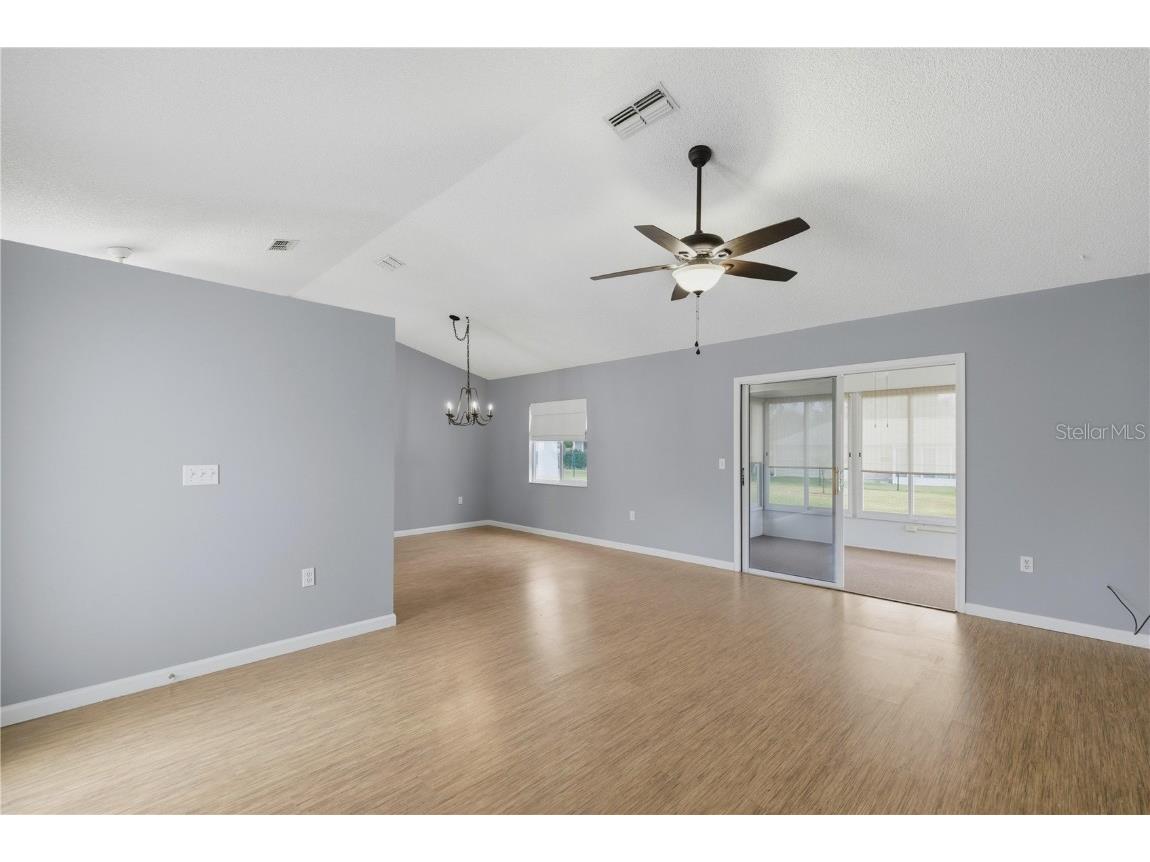 5063 NW 18th Street Ocala FL 34482 OM710794 image2