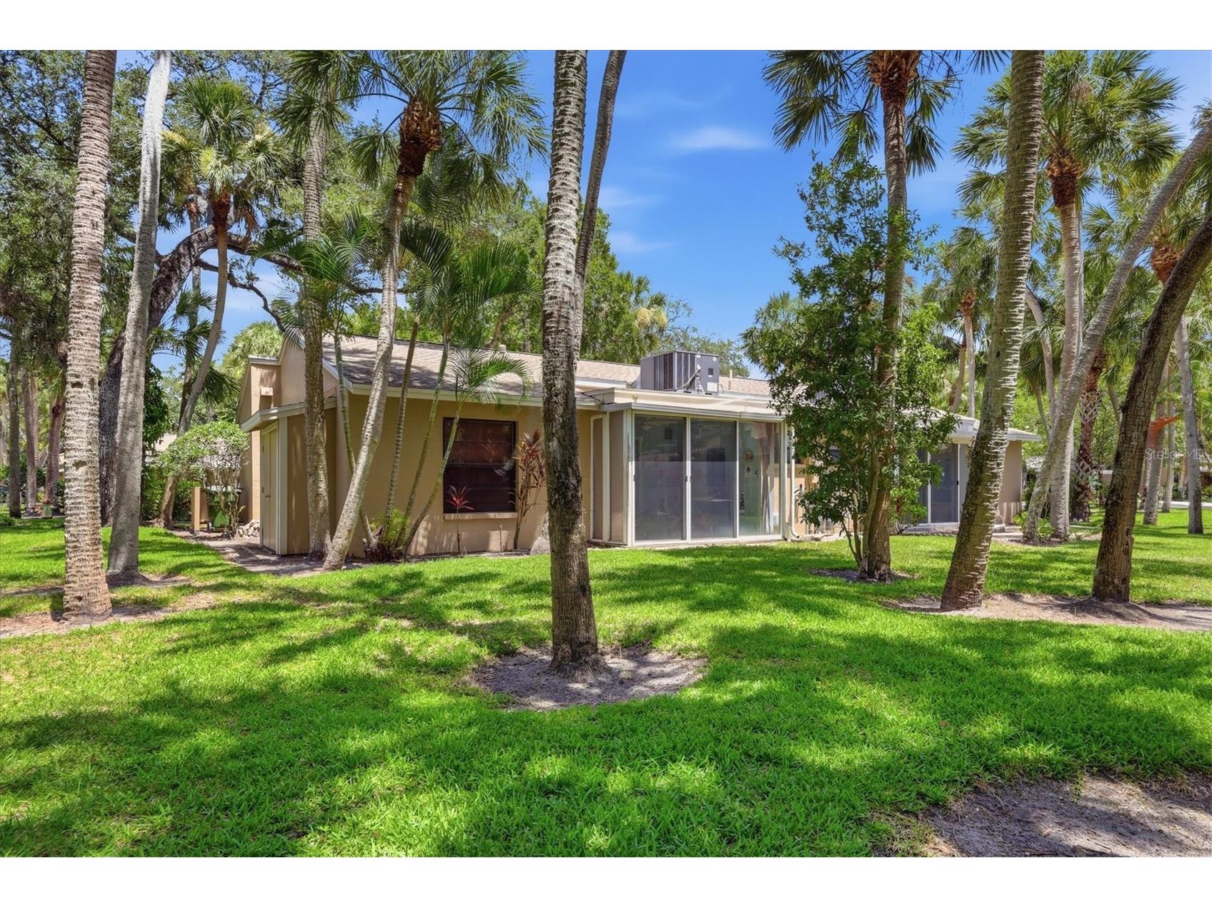 5063 Village Gardens Drive #9 Sarasota FL 34234 A4700557 image27