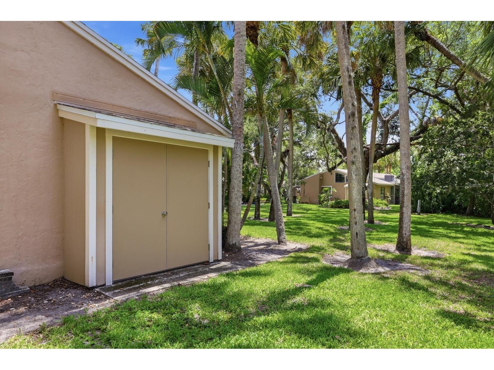 5063 Village Gardens Drive #9 Sarasota FL 34234 A4700557 image28