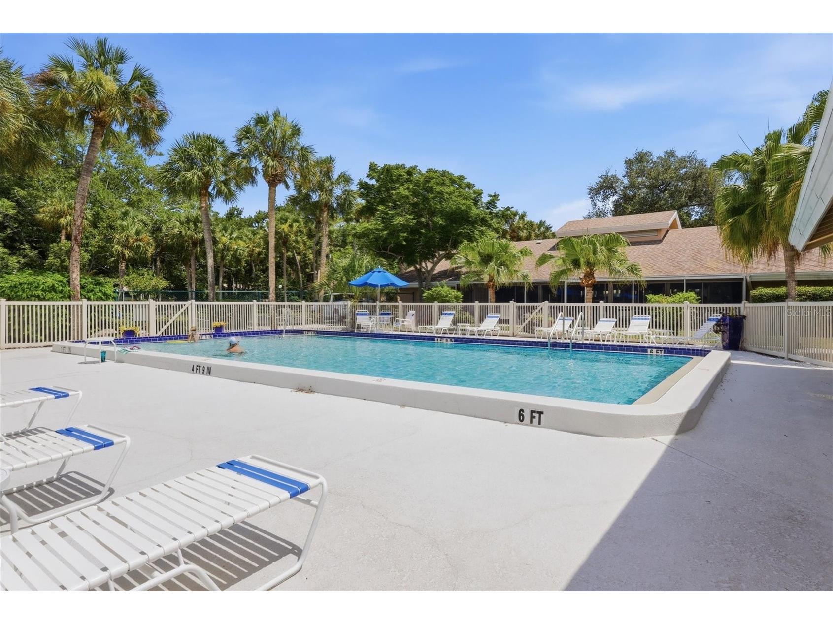 5063 Village Gardens Drive #9 Sarasota FL 34234 A4700557 image36