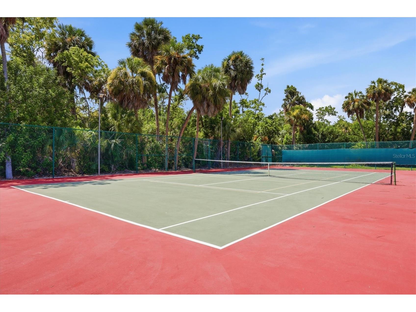 5063 Village Gardens Drive #9 Sarasota FL 34234 A4700557 image38