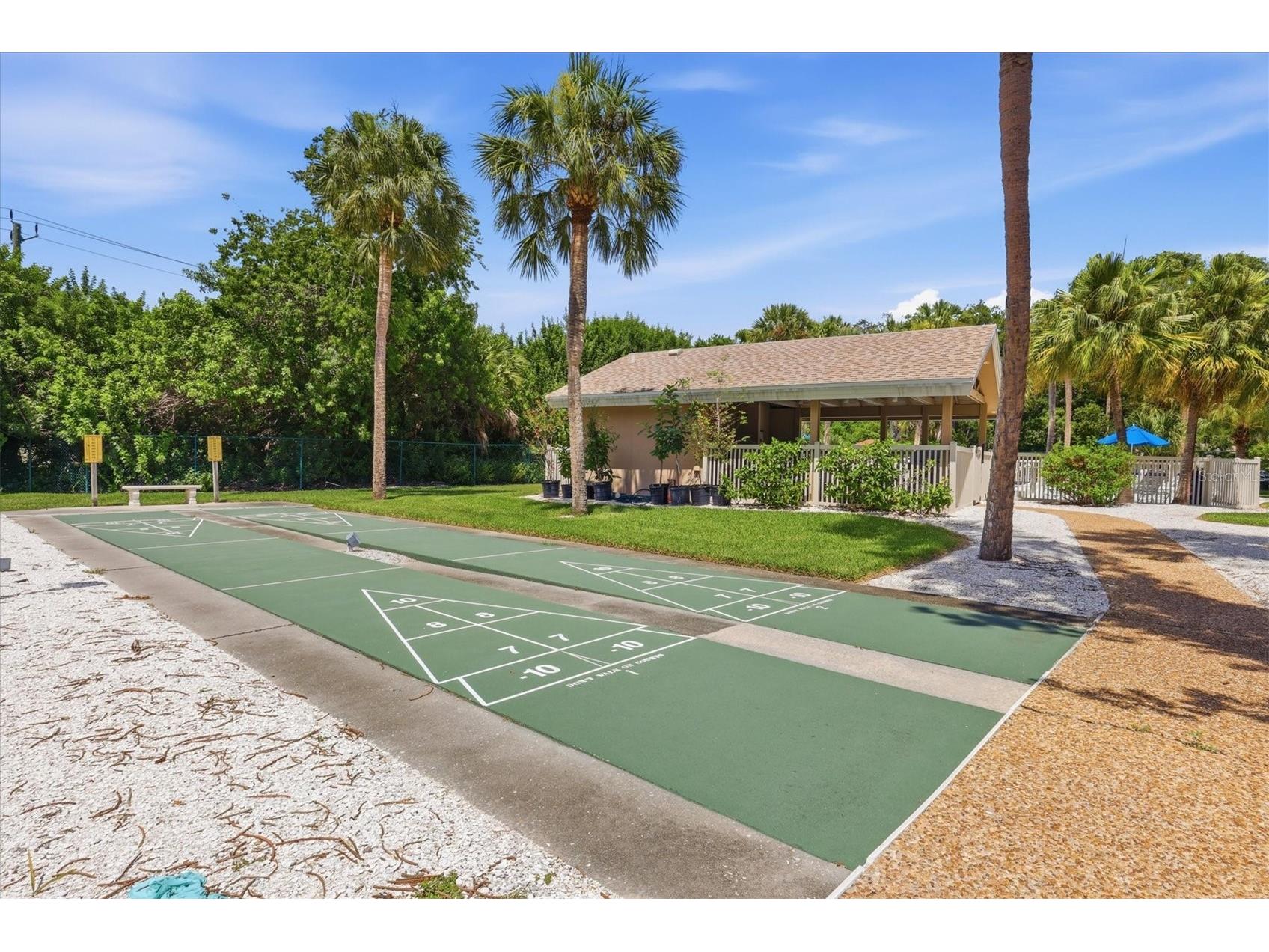 5063 Village Gardens Drive #9 Sarasota FL 34234 A4700557 image39