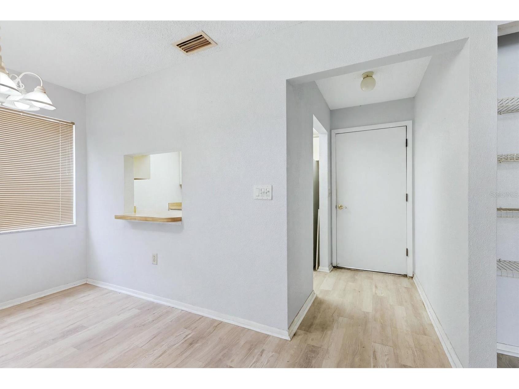 5063 Village Gardens Drive #9 Sarasota FL 34234 A4700557 image5